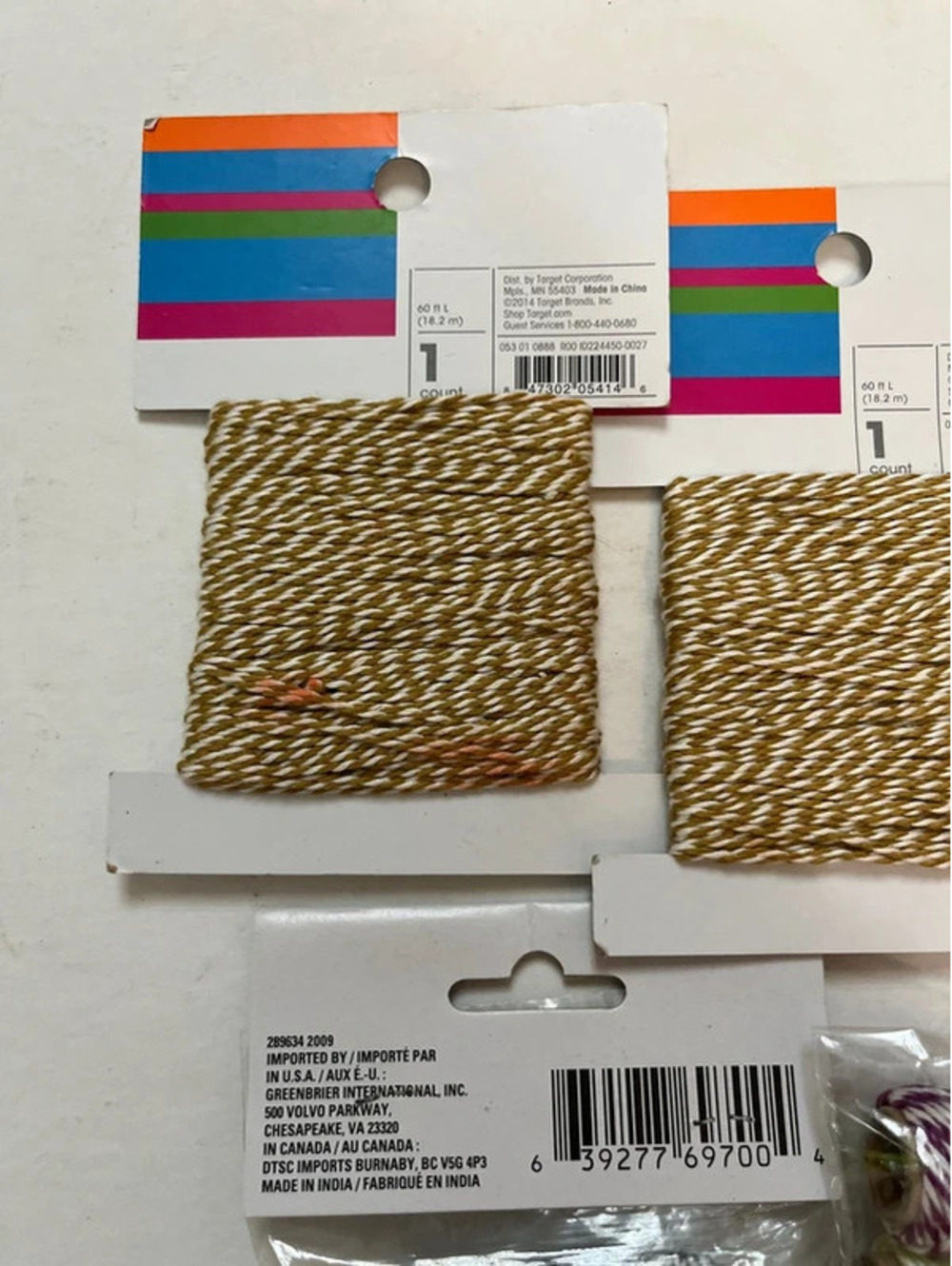 Different colored threads - Picture 5 of 5